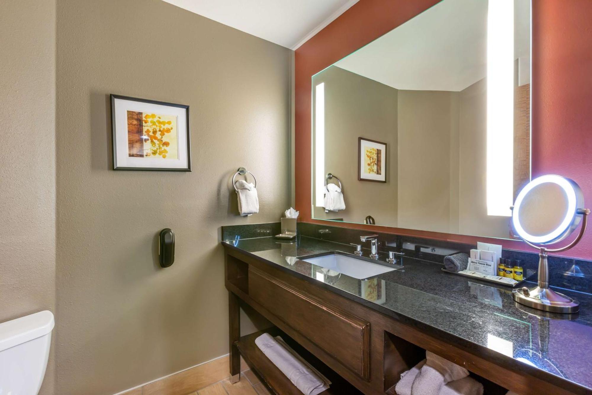 Best Western Premier Ivy Inn & Suites Cody Buitenkant foto