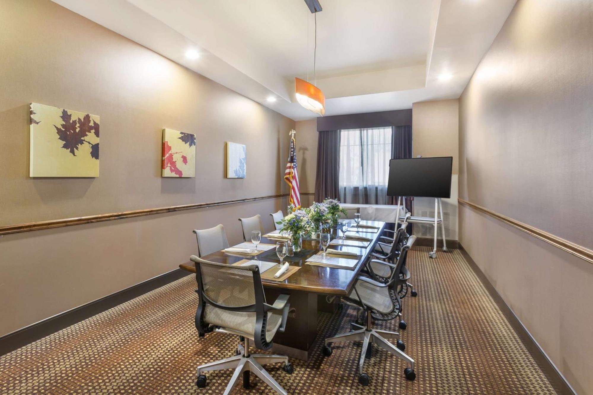 Best Western Premier Ivy Inn & Suites Cody Buitenkant foto